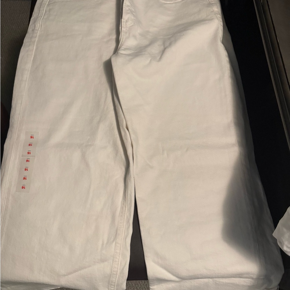Old Navy White Wide Leg Pants